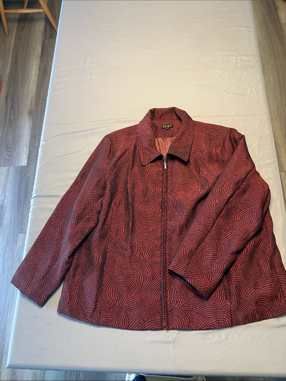Burgundy Textured Zip-Front Blazer Jacket